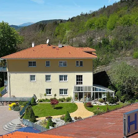 Plattenwirt Hotel
