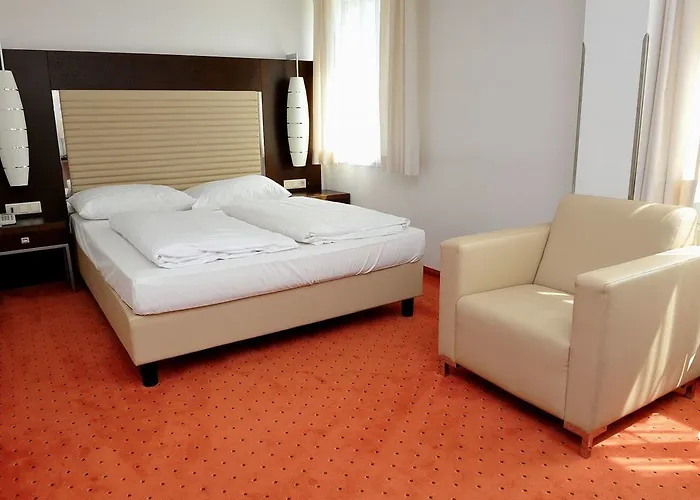 Plattenwirt Szálloda 4*